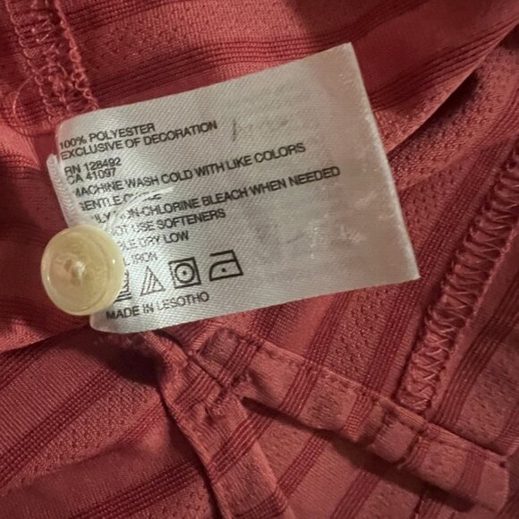 Greg Norman Collection striped performance polo - size XL red/coral - Picture 7 of 7